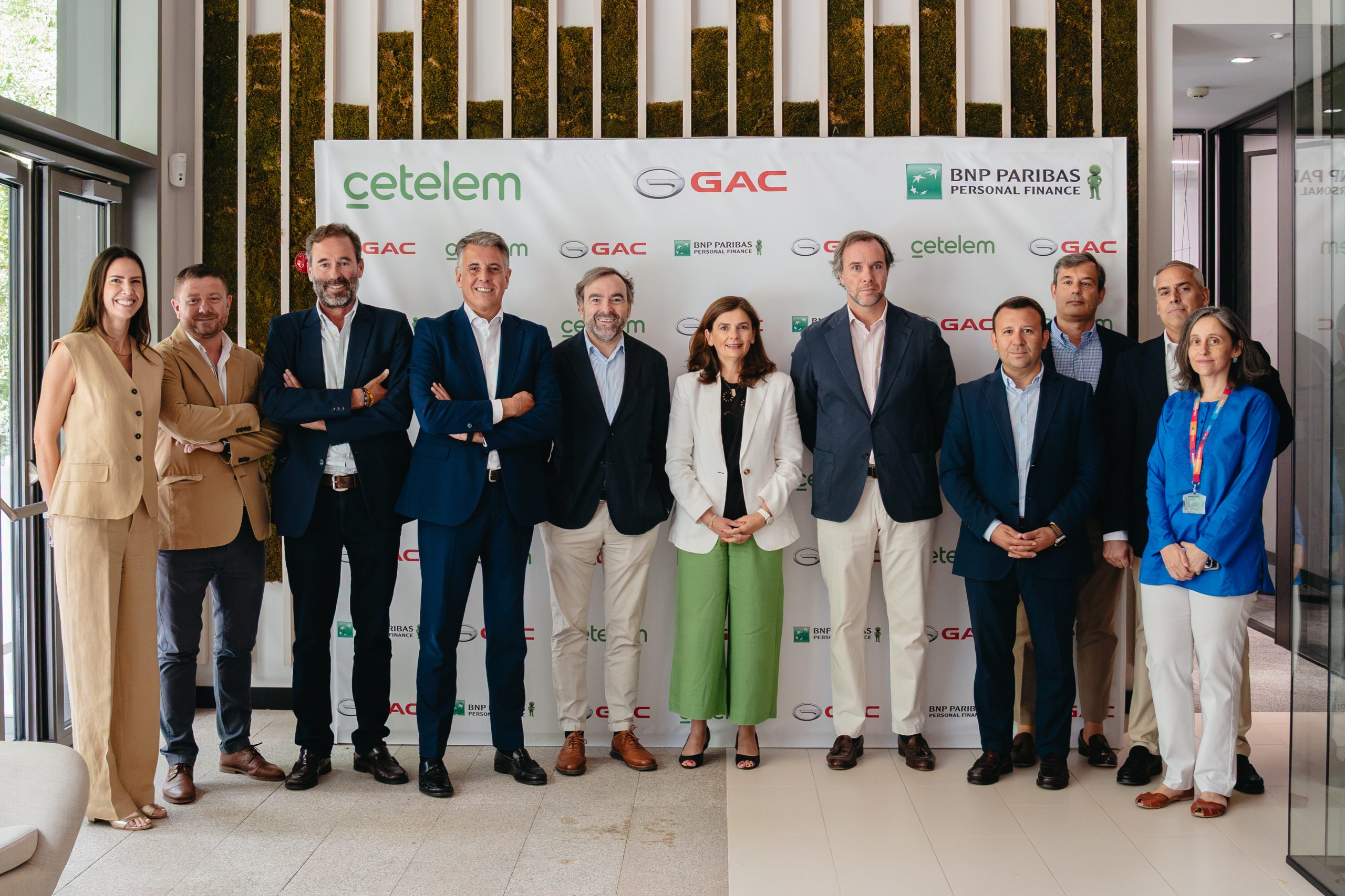 Cetelem y Grupo Invicta firman un acuerdo para ofrecer financiación en la comercialización de GAC en España