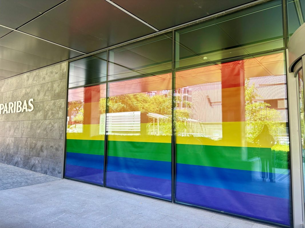 Nuestro compromiso con la diversidad también se viste de Orgullo